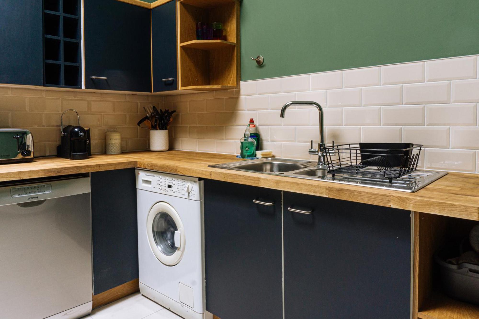 Grade A Listed 2 Bedroom In EDI Exterior photo